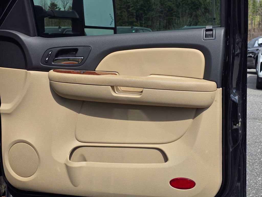 Used 2008 Chevrolet Silverado 2500 LTZ w/ Safety Package image 46