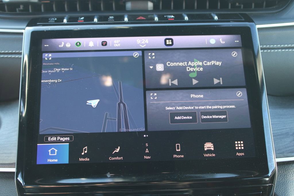 Used 2024 Jeep Grand Cherokee L Limited w/ Luxury Tech Group II image 26