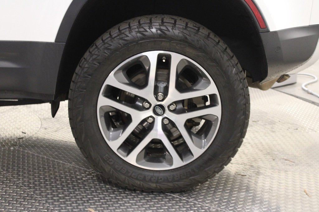 Used 2020 Land Rover Defender 110 HSE image 19