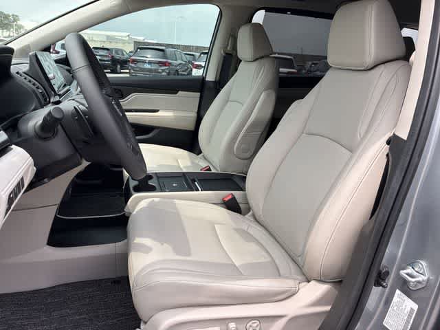 Used 2026 Honda Odyssey EX-L image 17