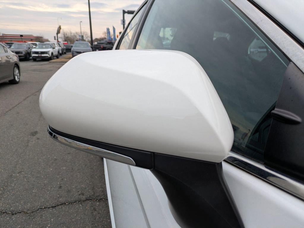 Used 2023 Toyota Camry LE image 13