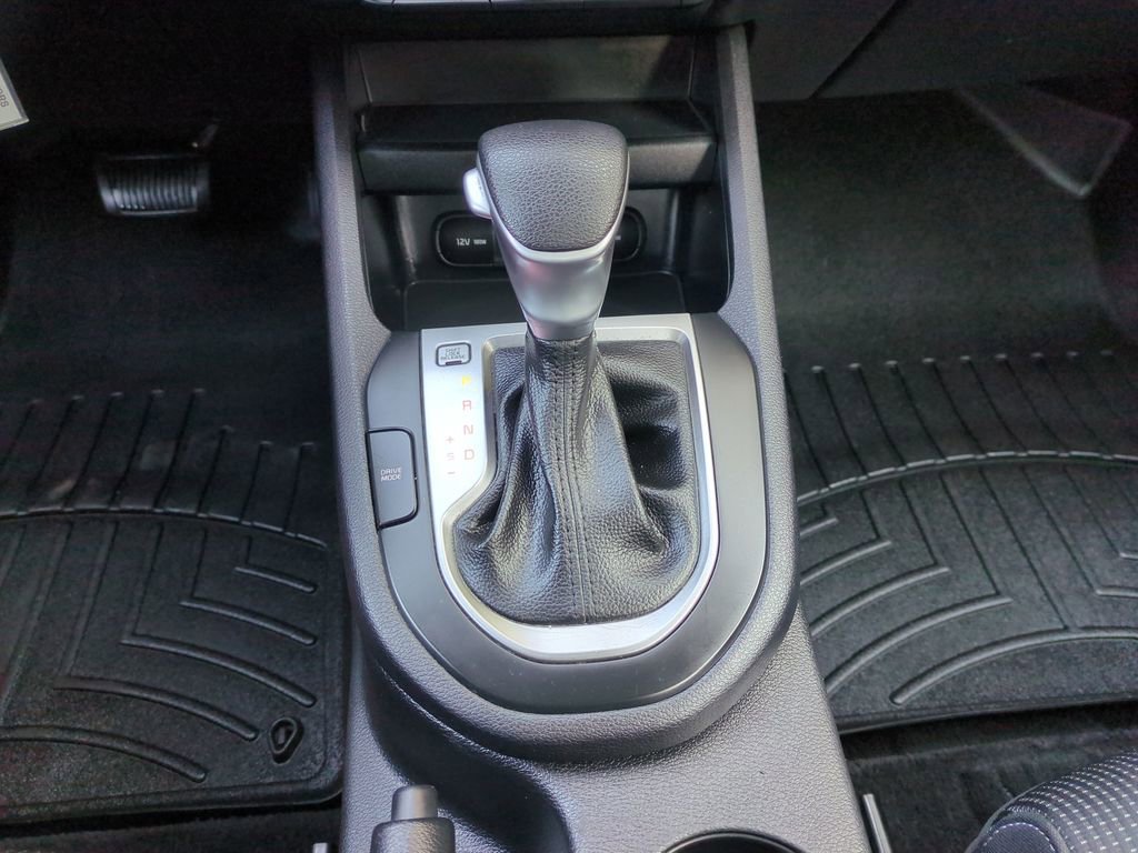 Used 2021 Kia Forte LXS image 13