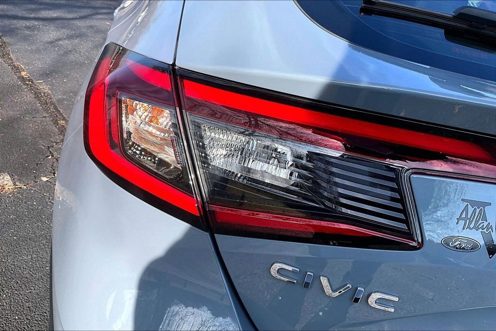Used 2022 Honda Civic Sport image 29
