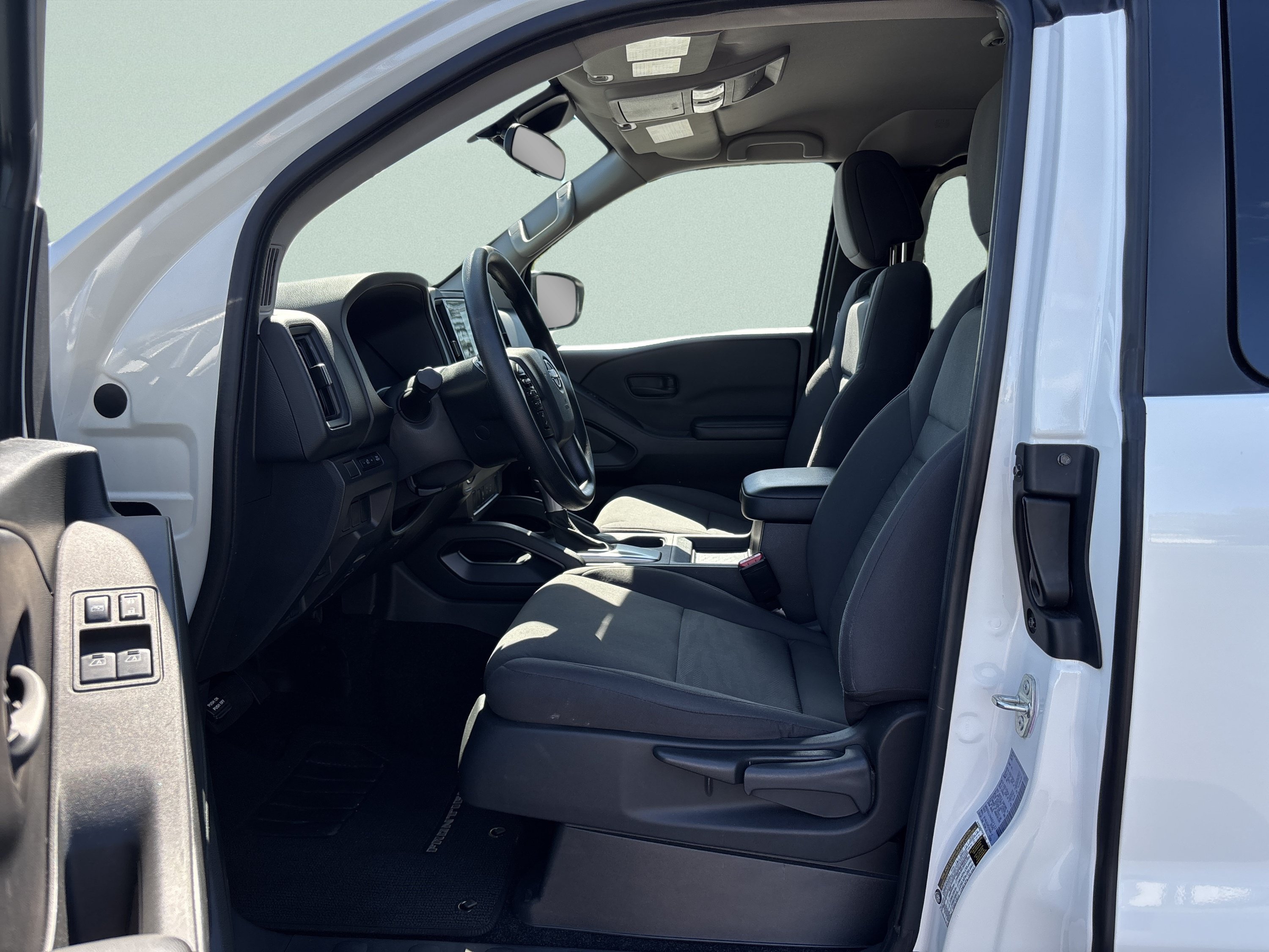 Used 2026 Nissan Frontier S RWD image 11
