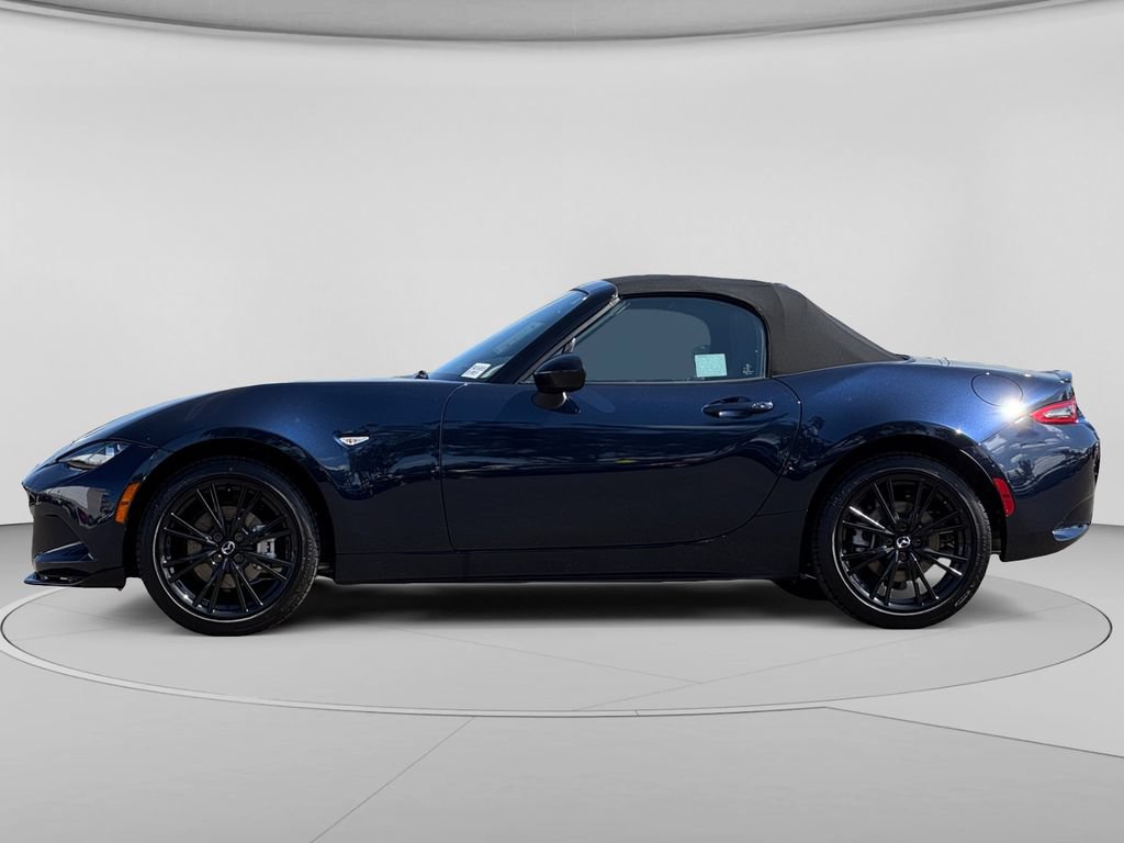 New 2026 MAZDA MX-5 Miata Club w/ Interior Package RWD image 7