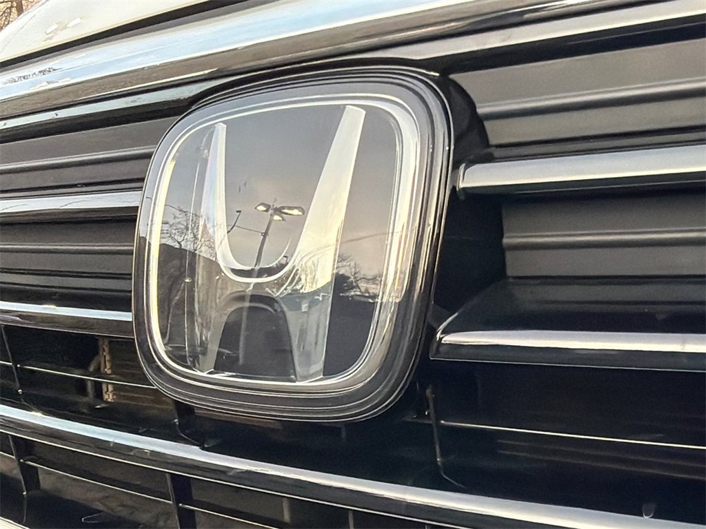 Used 2023 Honda Odyssey Touring image 15