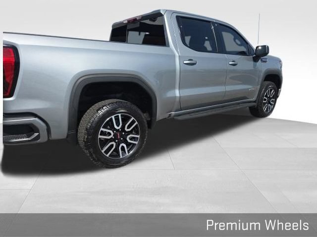 Used 2024 GMC Sierra 1500 AT4 w/ Technology Package AWD/4WD image 27