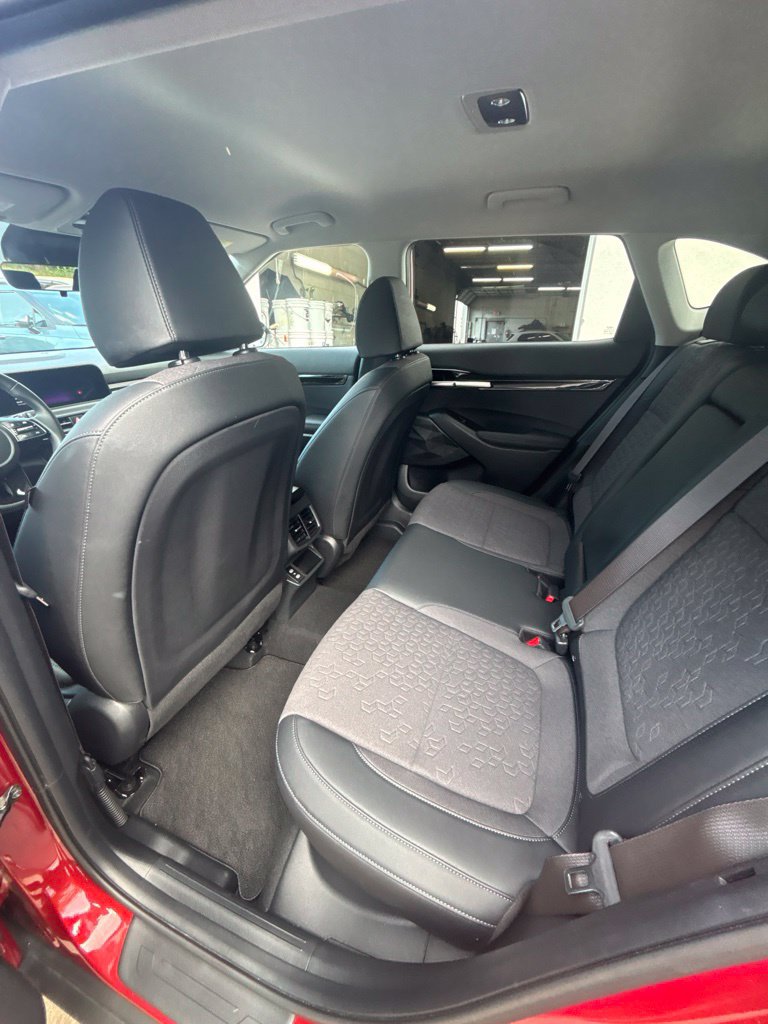 Certified 2025 Kia Seltos S AWD/4WD image 18