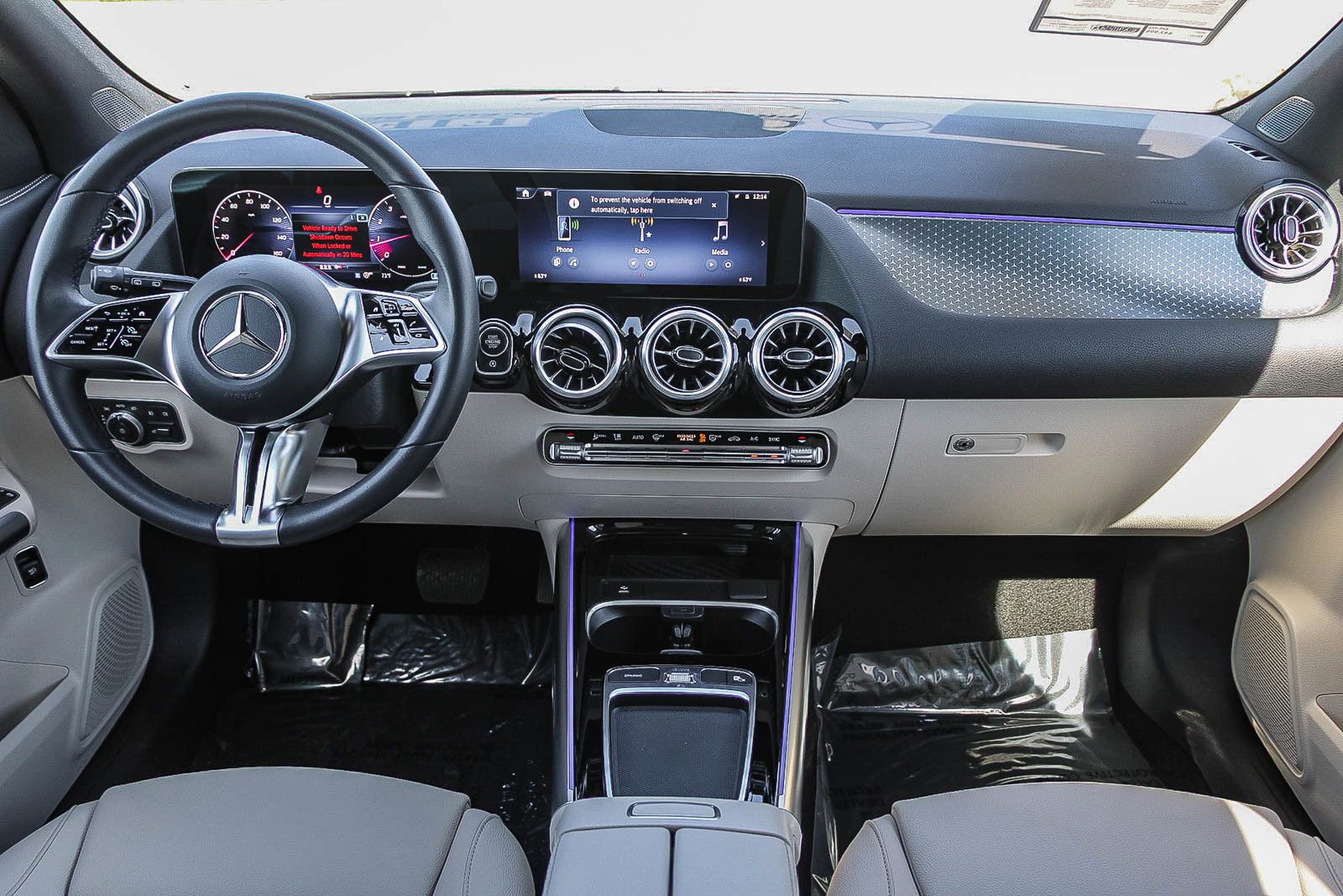 Certified 2025 Mercedes-Benz GLA 250 image 12