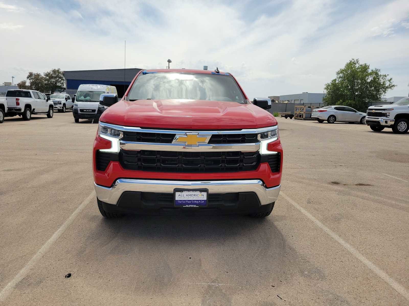 Used 2026 Chevrolet Silverado 1500 LT RWD image 3