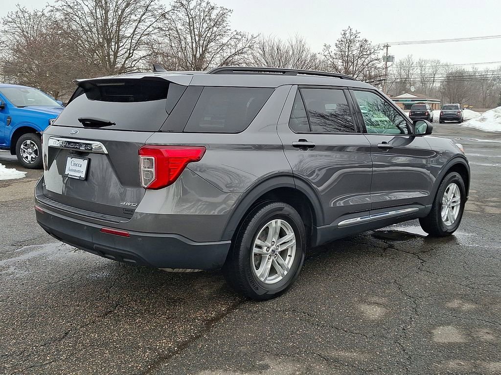 Certified 2022 Ford Explorer XLT AWD/4WD image 9