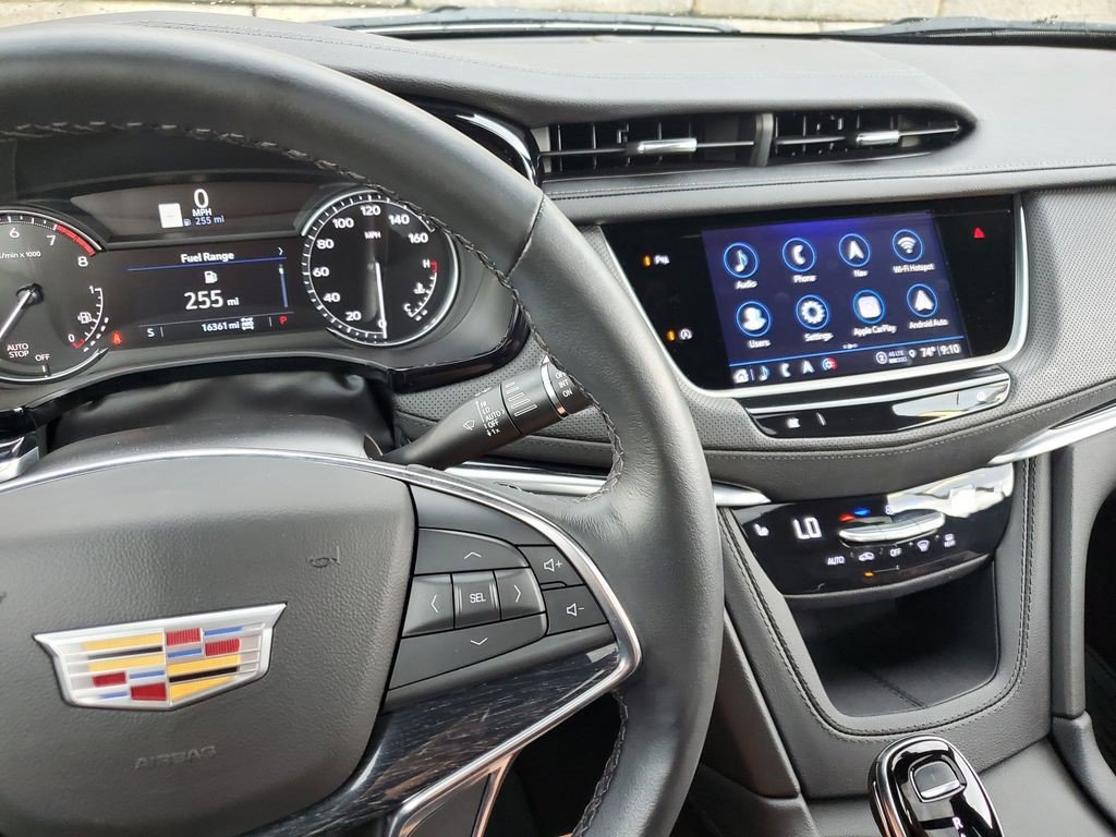 Certified 2024 Cadillac XT5 Premium Luxury AWD/4WD image 15