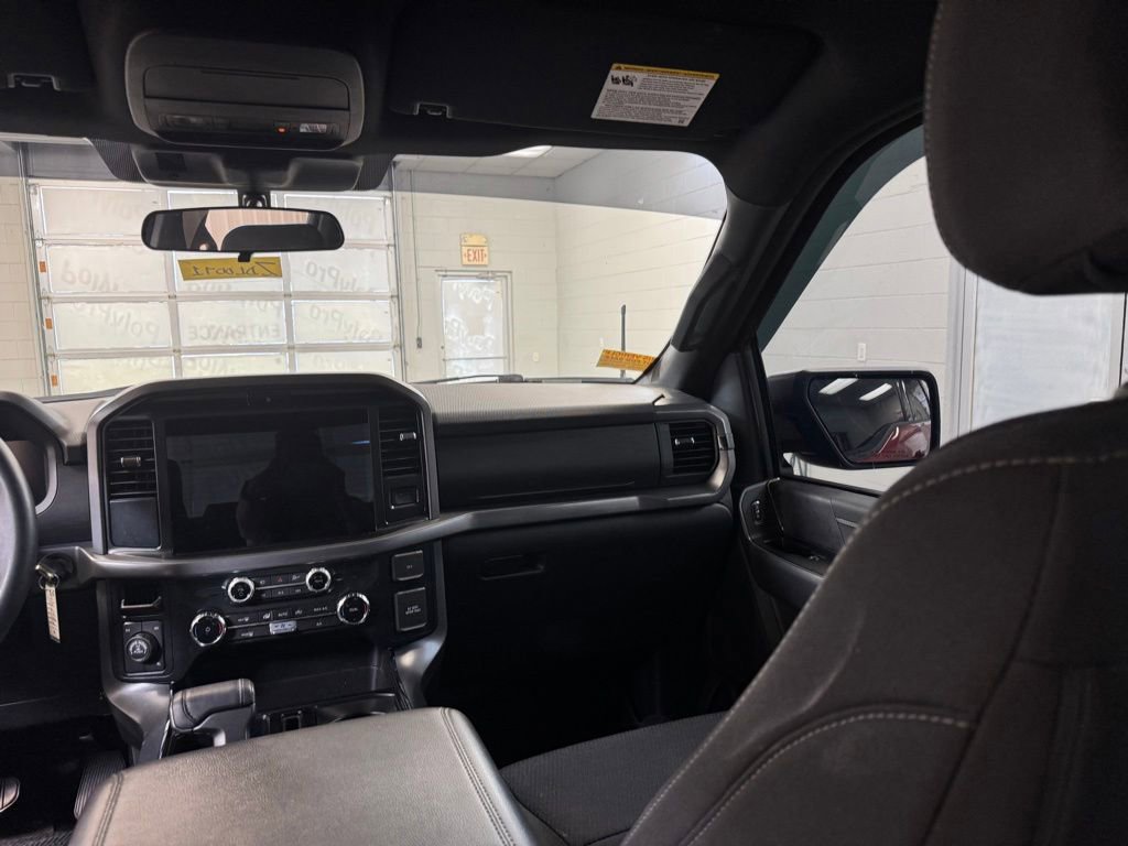 Used 2025 Ford F150 XLT w/ Equipment Group 301A Standard AWD/4WD image 26