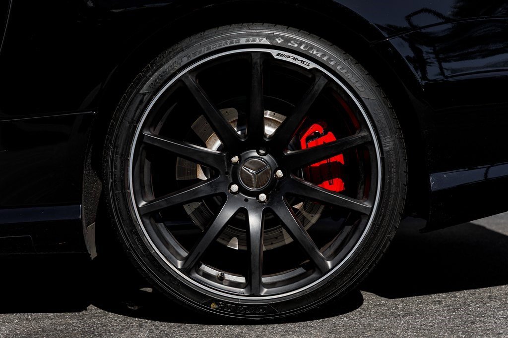 Used 2013 Mercedes-Benz SL 63 AMG image 15