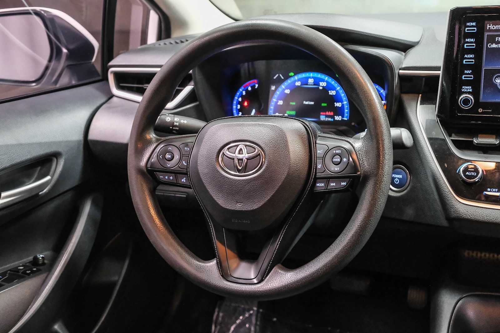 Used 2021 Toyota Corolla LE w/ Carpet Mat Package (TMS) FWD image 19