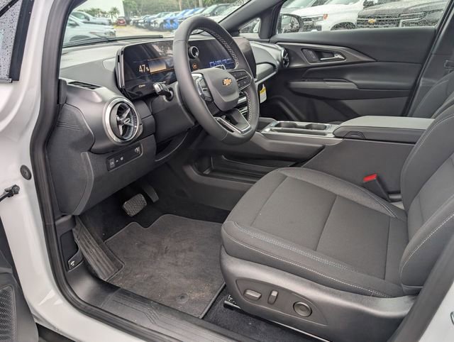 New 2026 Chevrolet Equinox EV LT w/ Comfort Package image 6