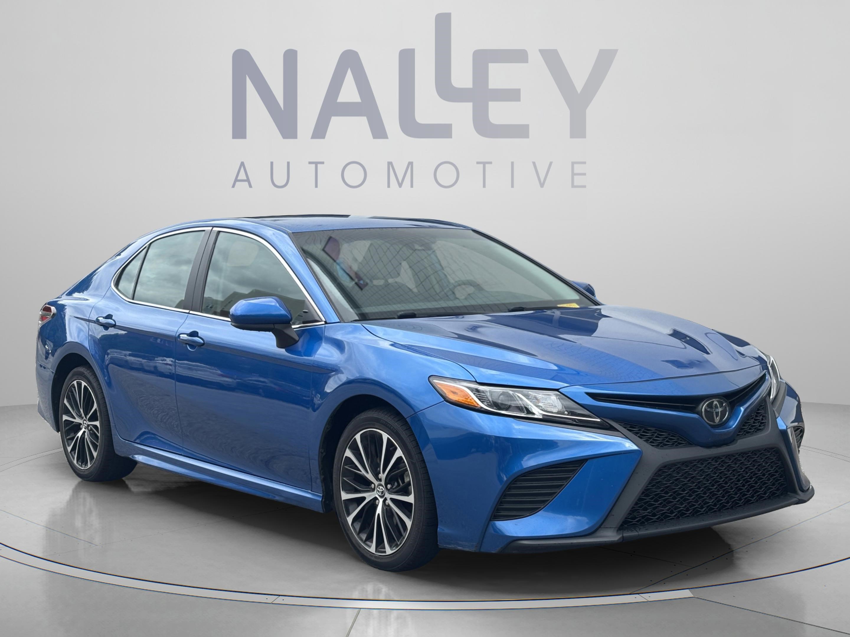 Used 2020 Toyota Camry SE FWD image 7