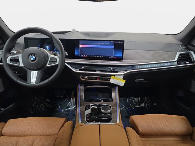Certified 2025 BMW X5 xDrive40i w/ M Sport Package image 9