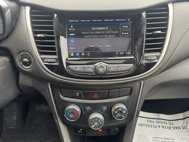 Used 2018 Chevrolet Trax LT w/ Sun & Sound Package image 19