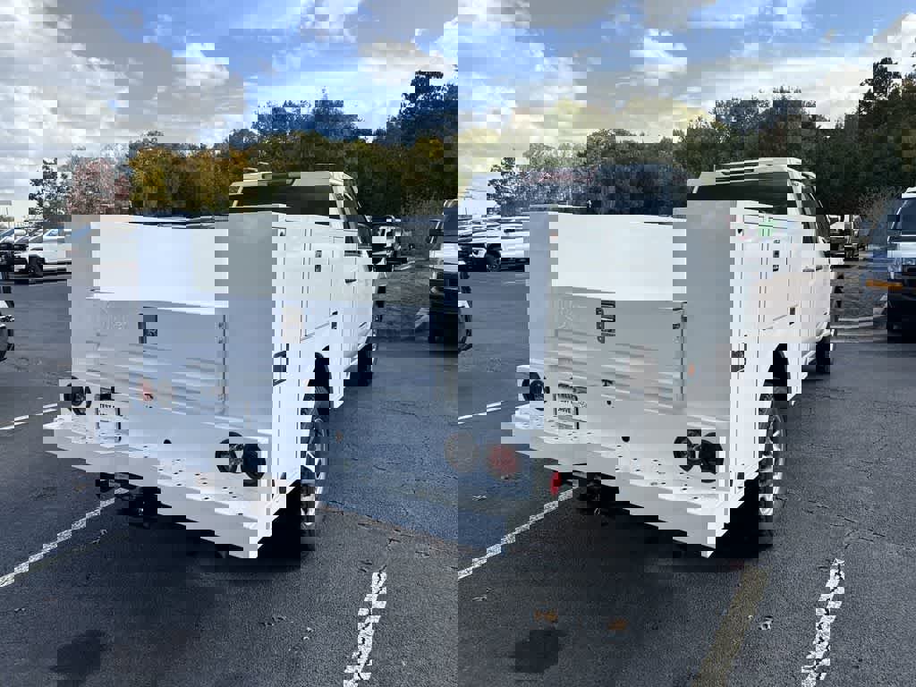 New 2024 GMC Sierra 2500 Pro w/ Convenience Package image 13