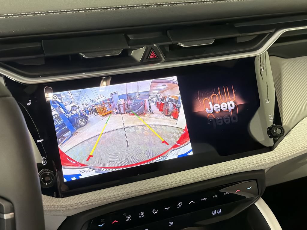 New 2026 Jeep Cherokee Laredo AWD/4WD image 20