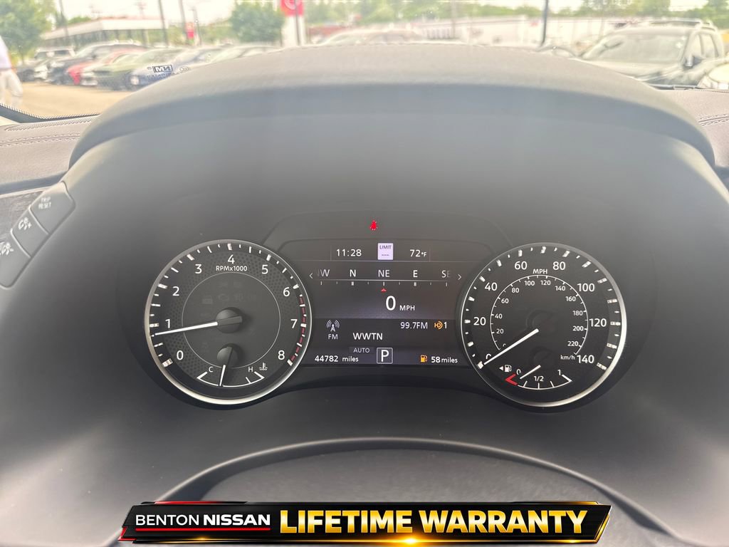 Used 2023 Nissan Armada Platinum w/ Captain's Chairs Package image 14