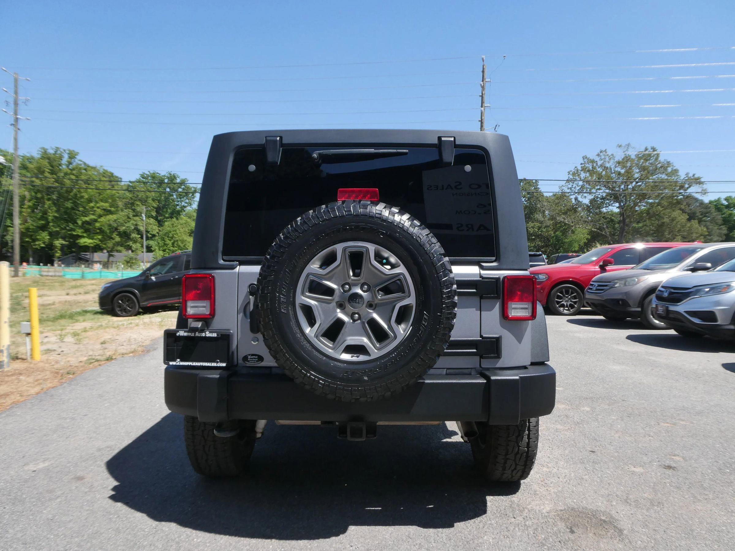 Used 2013 Jeep Wrangler Unlimited Rubicon w/ Connectivity Group AWD/4WD image 6