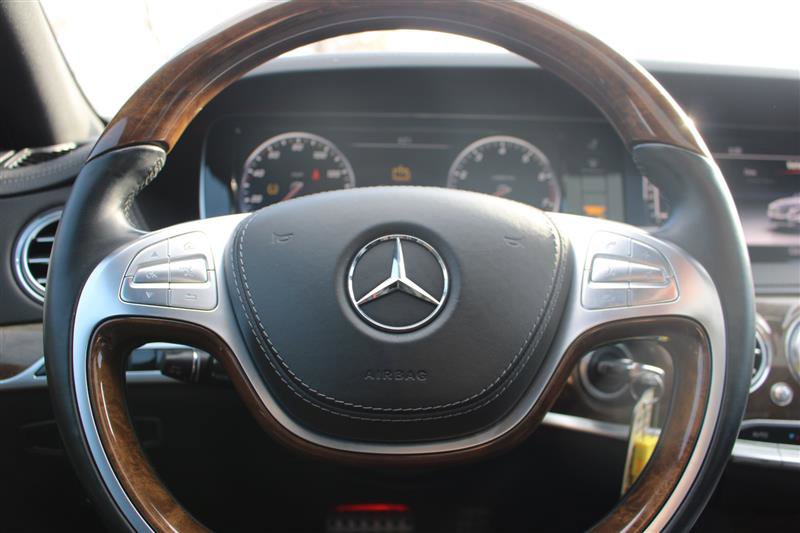Used 2015 Mercedes-Benz S 550 4MATIC Sedan image 21