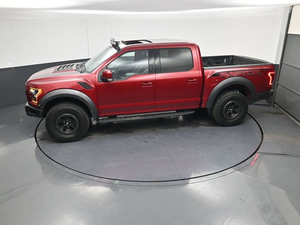 Used 2017 Ford F150 Raptor w/ Equipment Group 802A Luxury image 30
