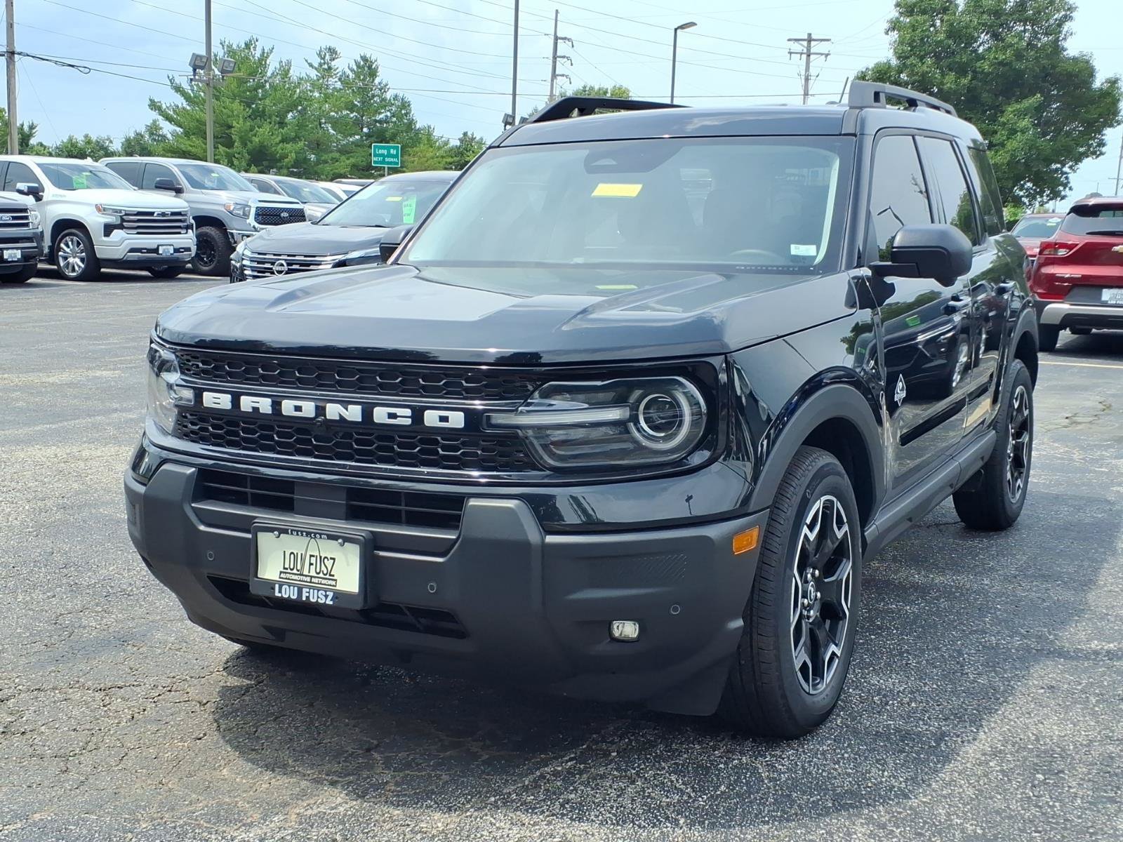 Certified 2025 Ford Bronco Sport Outer Banks w/ Outer Banks Tech Package+ AWD/4WD image 31