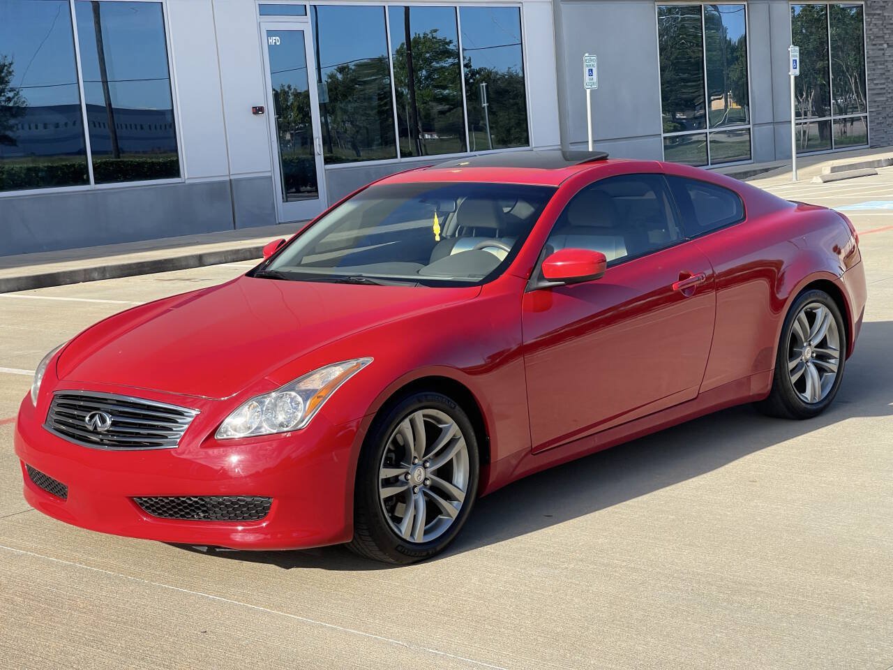 Used 2008 INFINITI G37 Journey RWD image 4