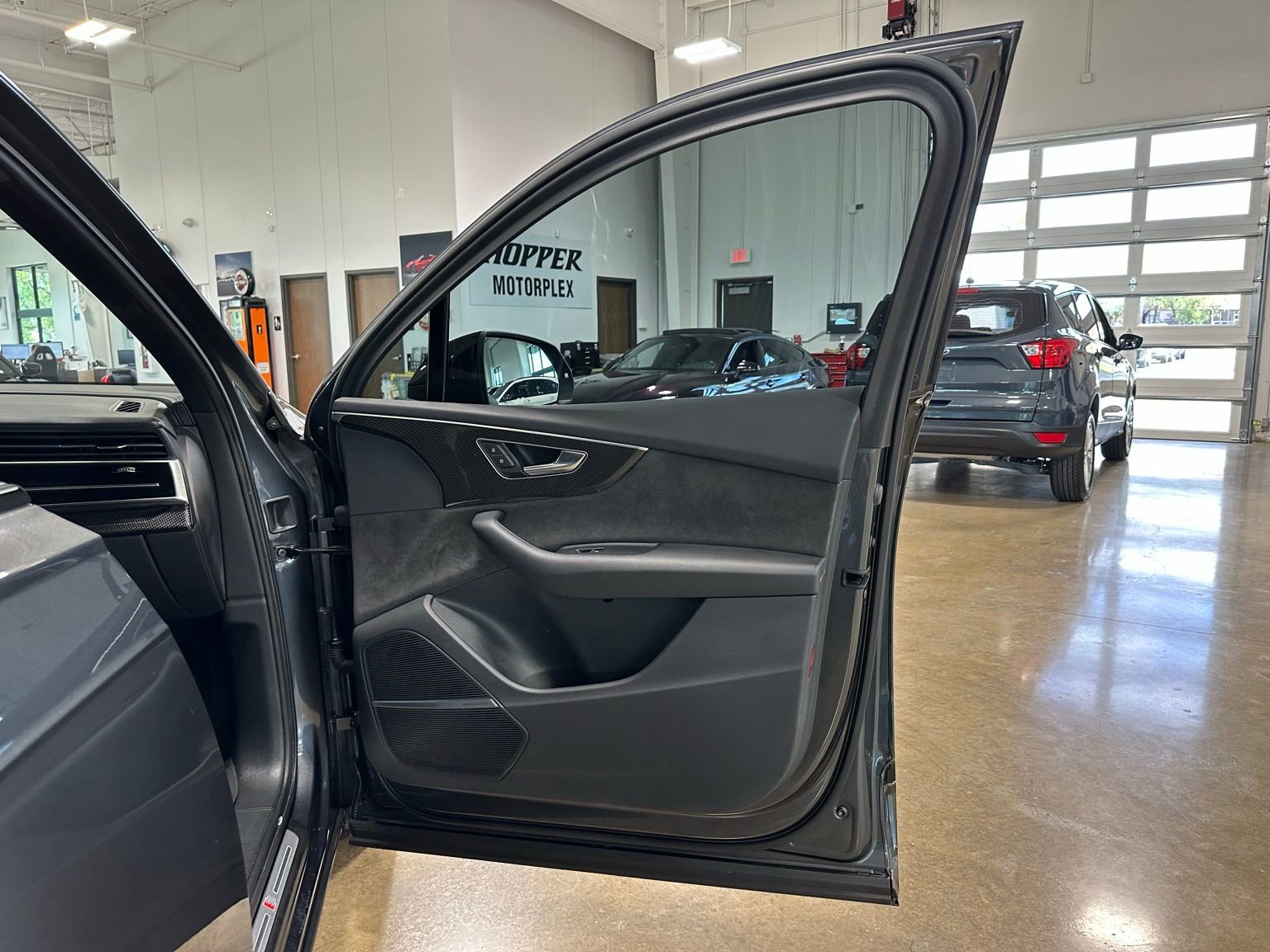 Used 2021 Audi SQ7 Premium Plus w/ SQ7 Black Optic Package image 46