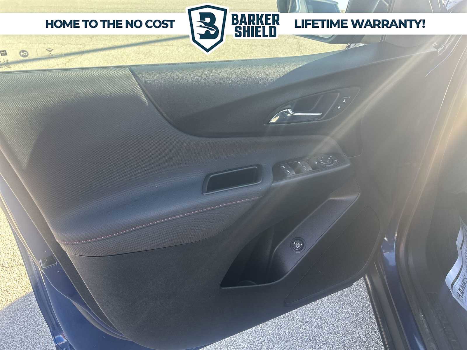 Used 2023 Chevrolet Equinox RS w/ LPO, Floor Liner Package image 22