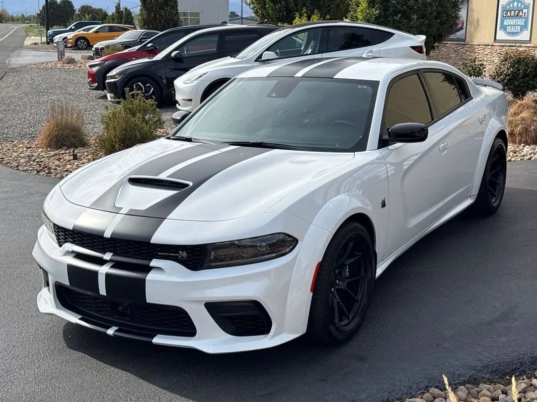 Used 2023 Dodge Charger Scat Pack RWD image 10