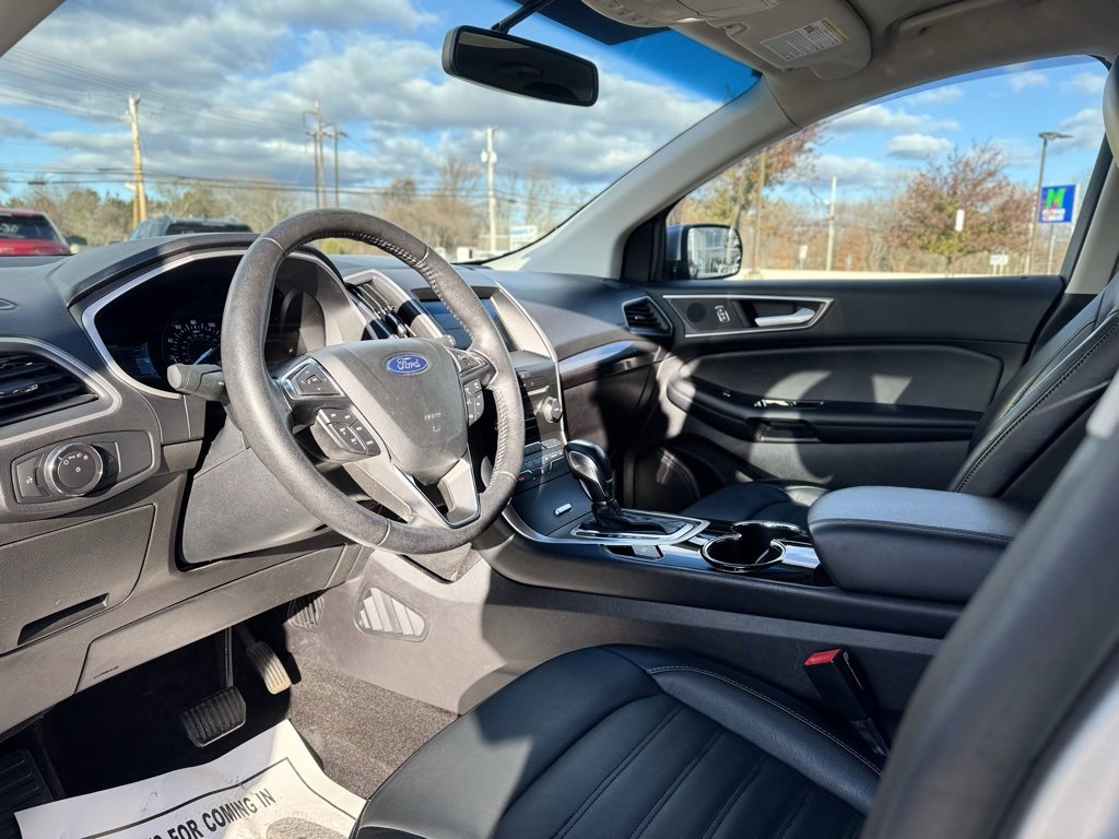 Used 2018 Ford Edge SEL w/ Equipment Group 201A image 15
