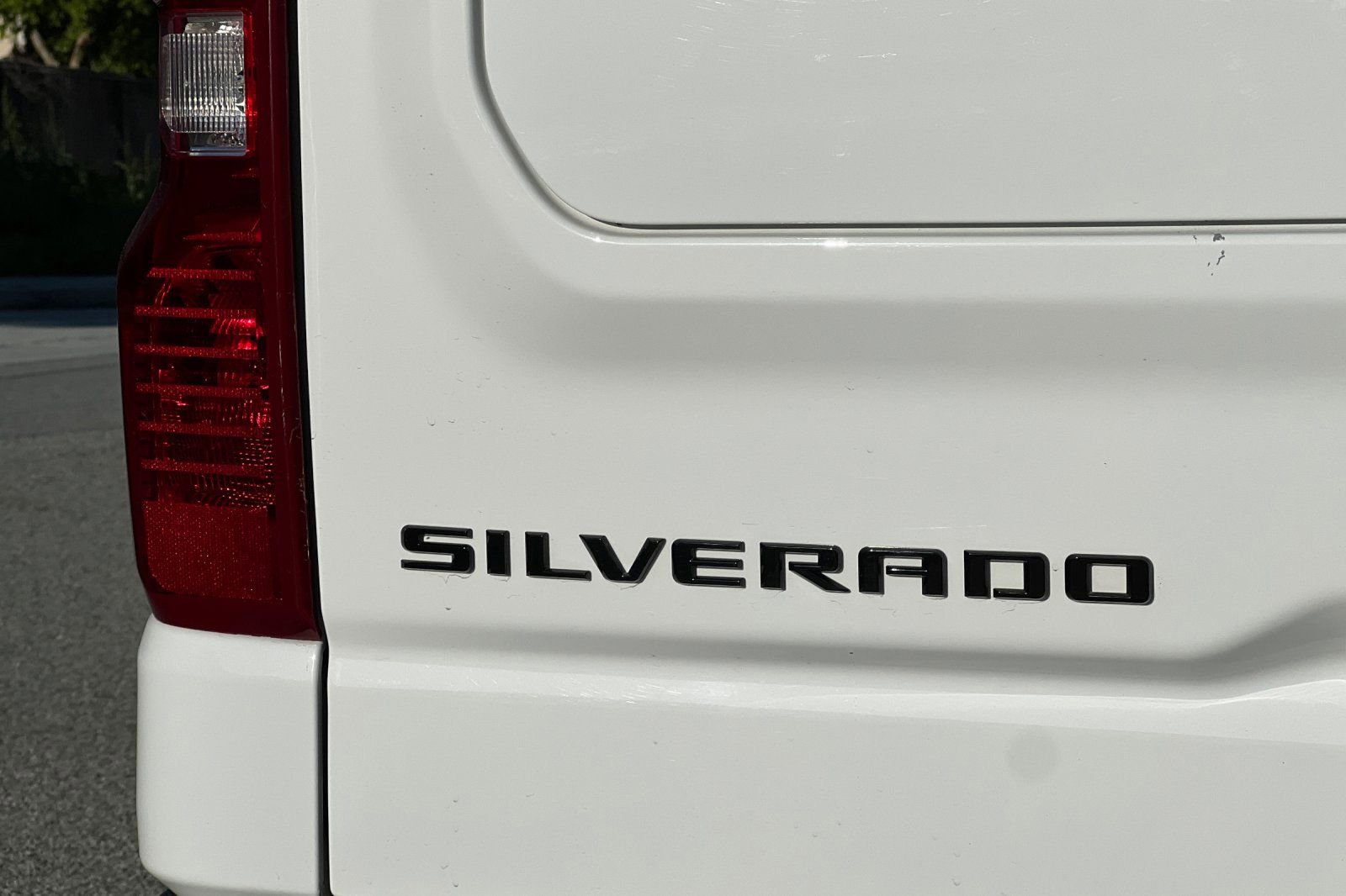 Used 2023 Chevrolet Silverado 1500 Custom w/ LPO, Dark Essentials Package image 26