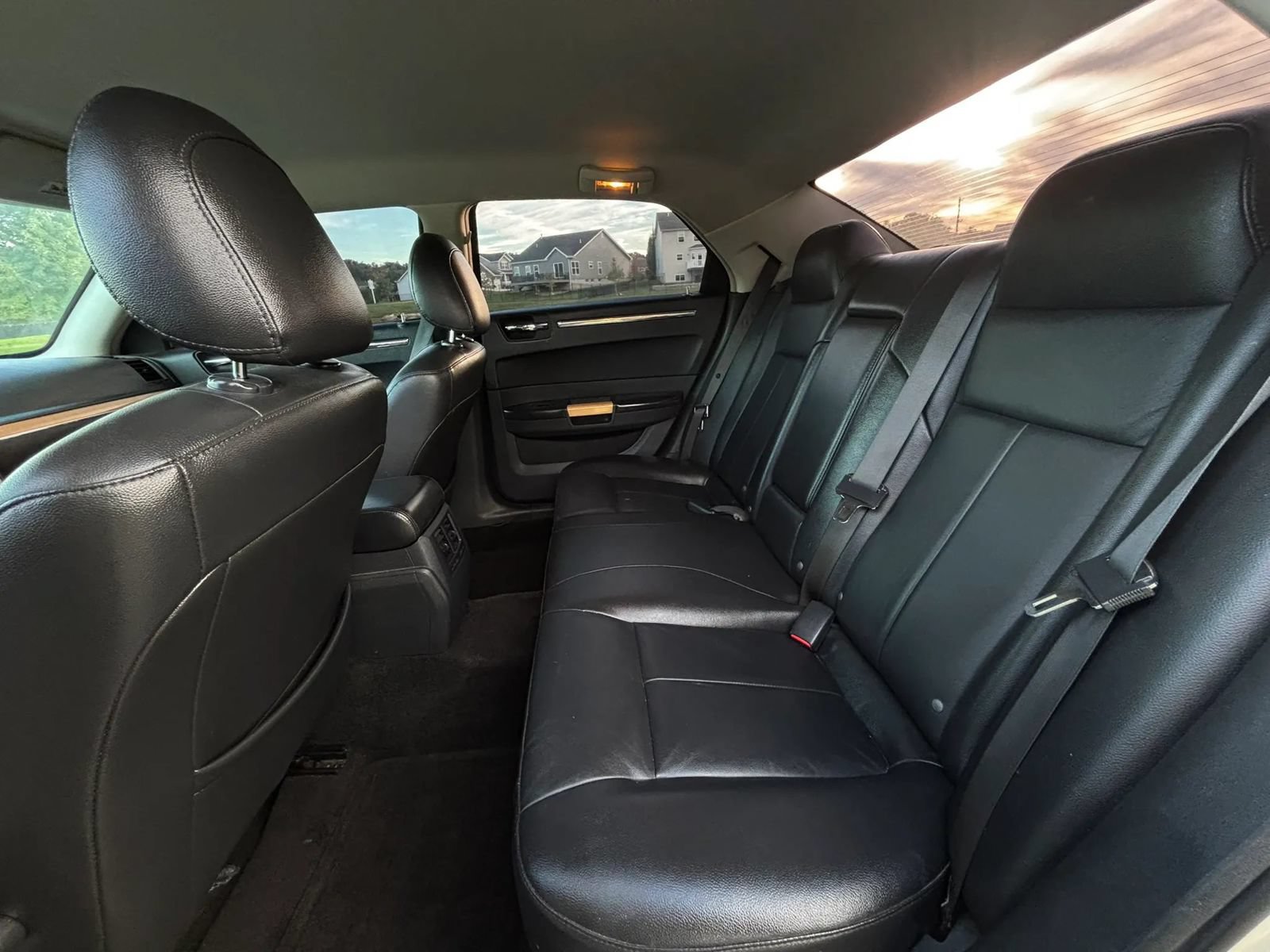 Used 2008 Chrysler 300 Limited RWD image 14