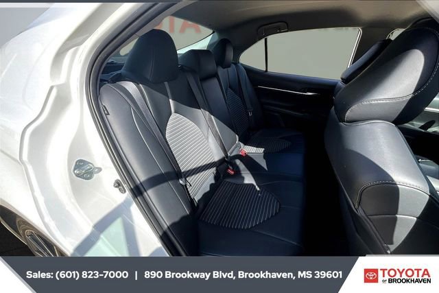 Used 2024 Toyota Camry SE image 20