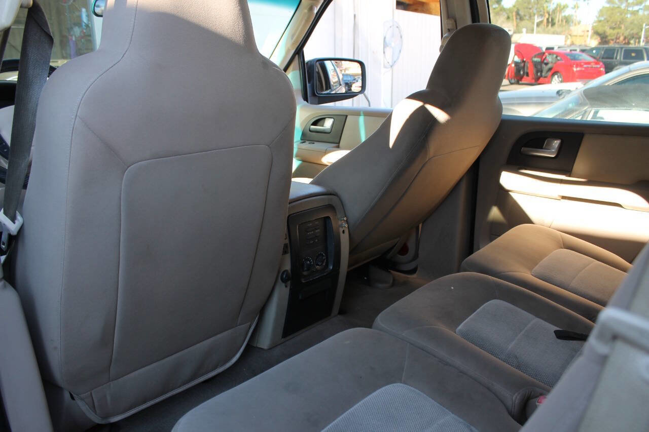 Used 2003 Ford Expedition XLT RWD image 27