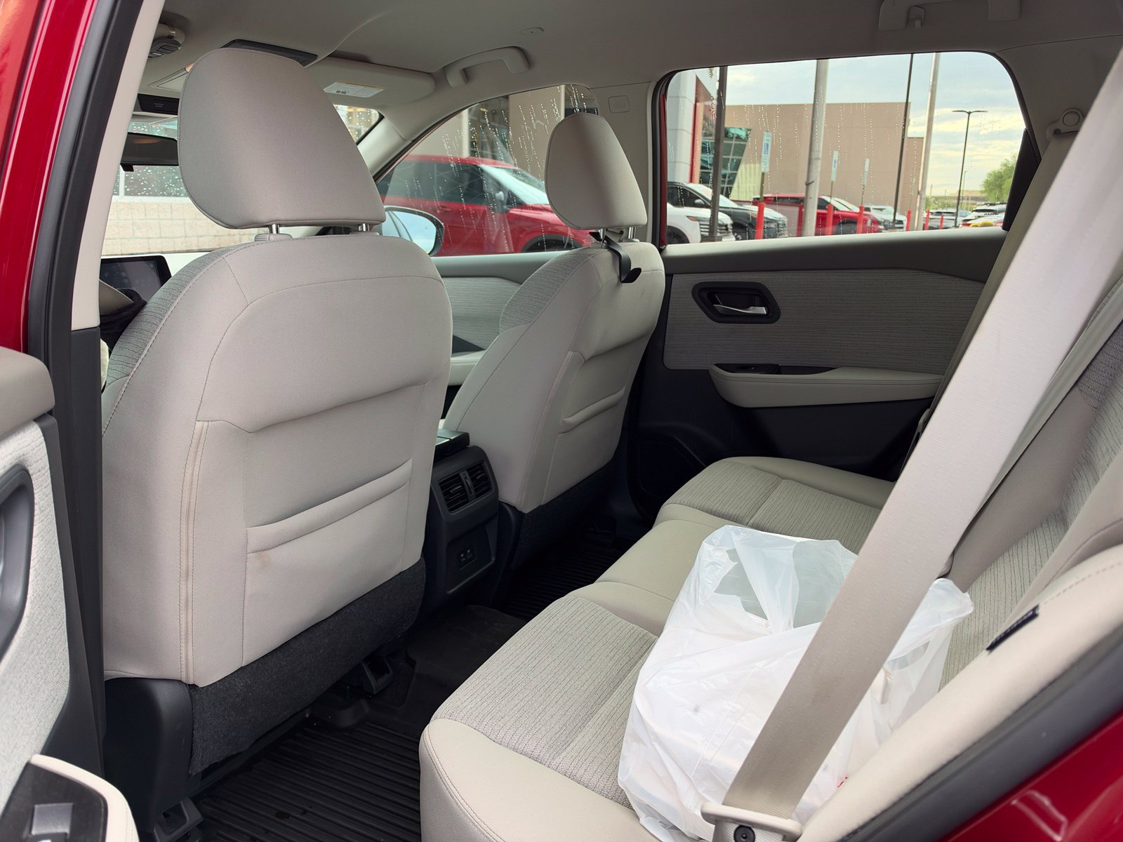 Certified 2022 Nissan Rogue SV FWD image 6