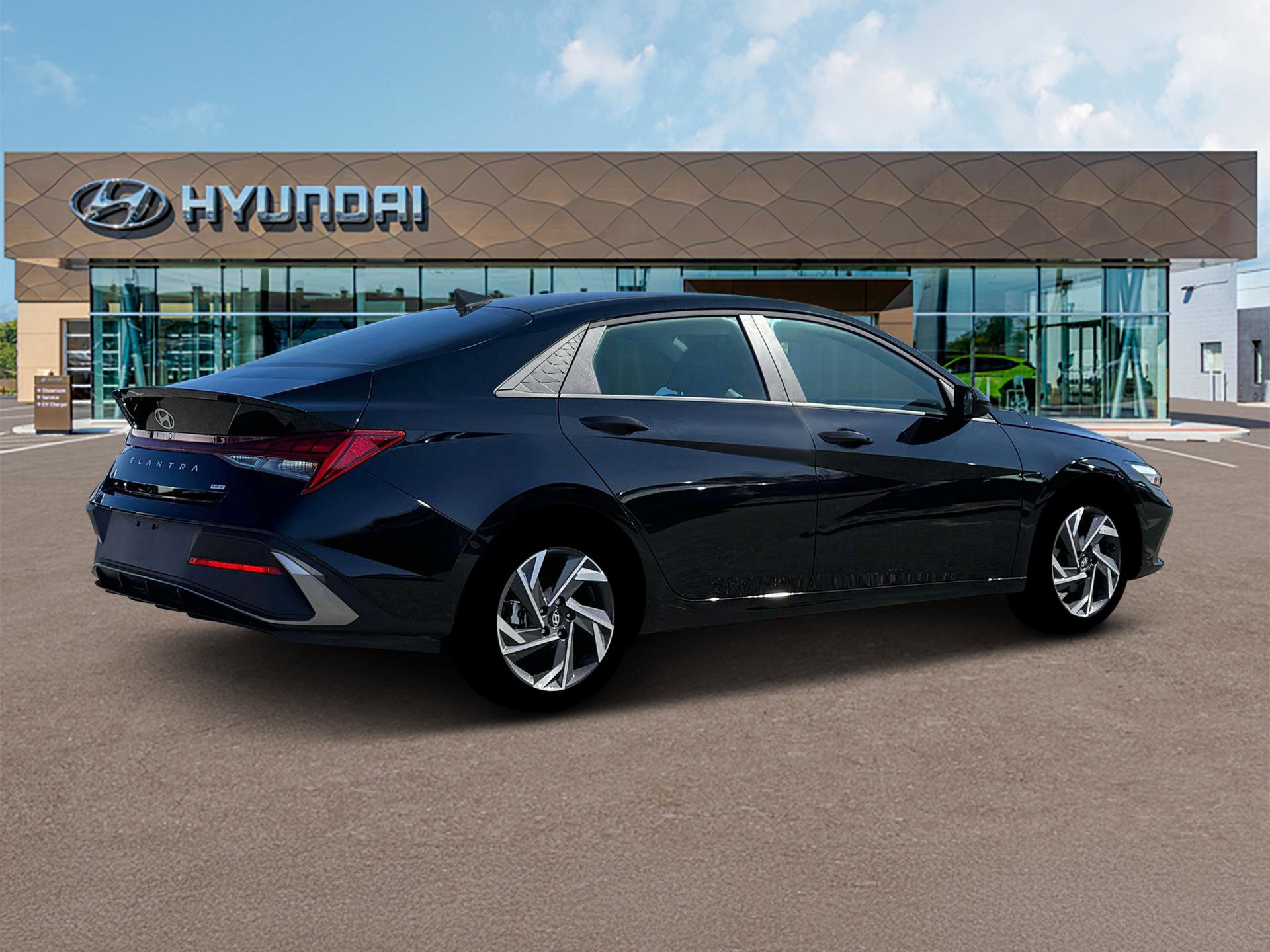 Used 2025 Hyundai Elantra SEL image 8