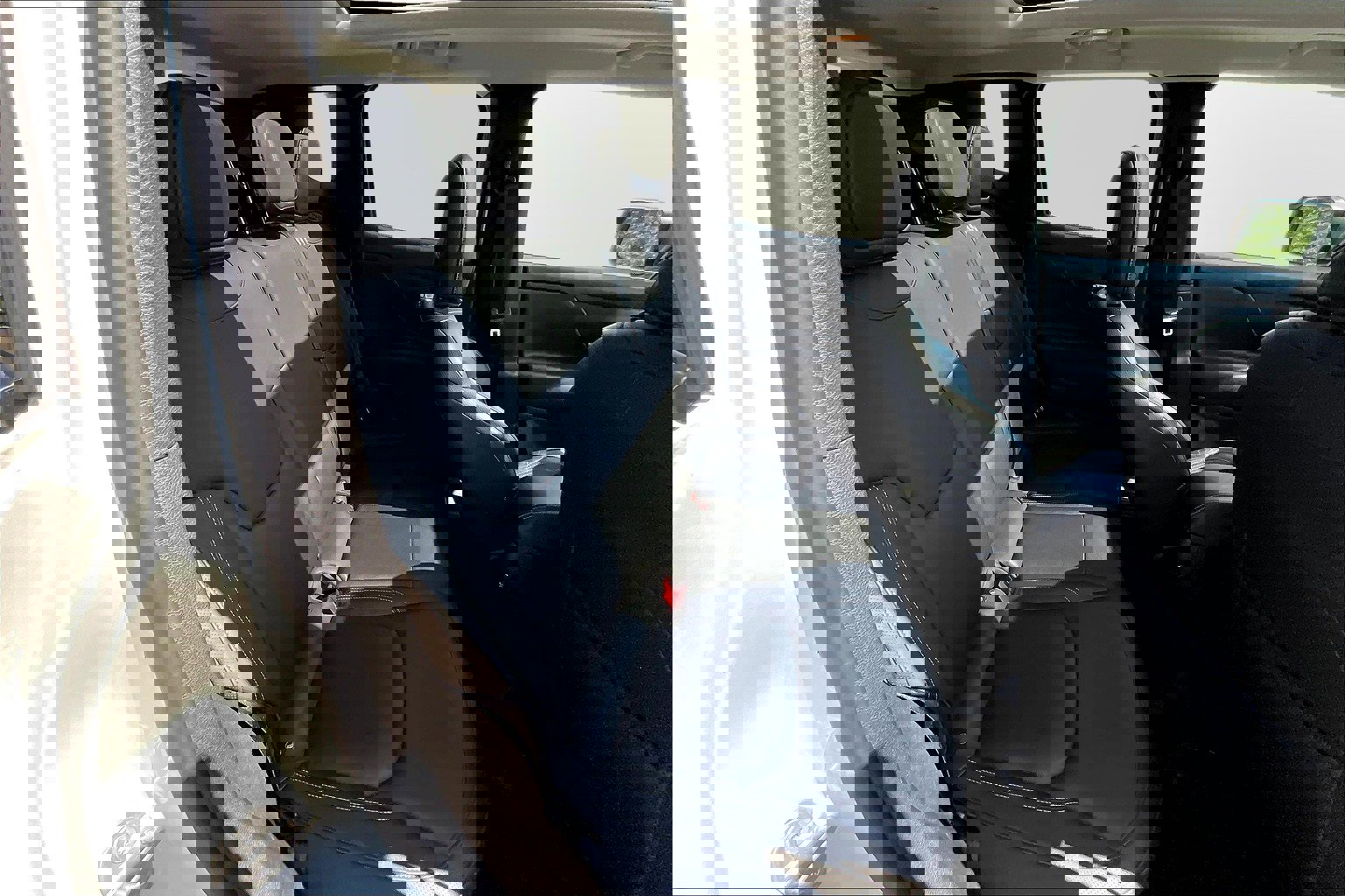 Used 2021 Jeep Renegade Limited w/ Sun & Sound Group image 17