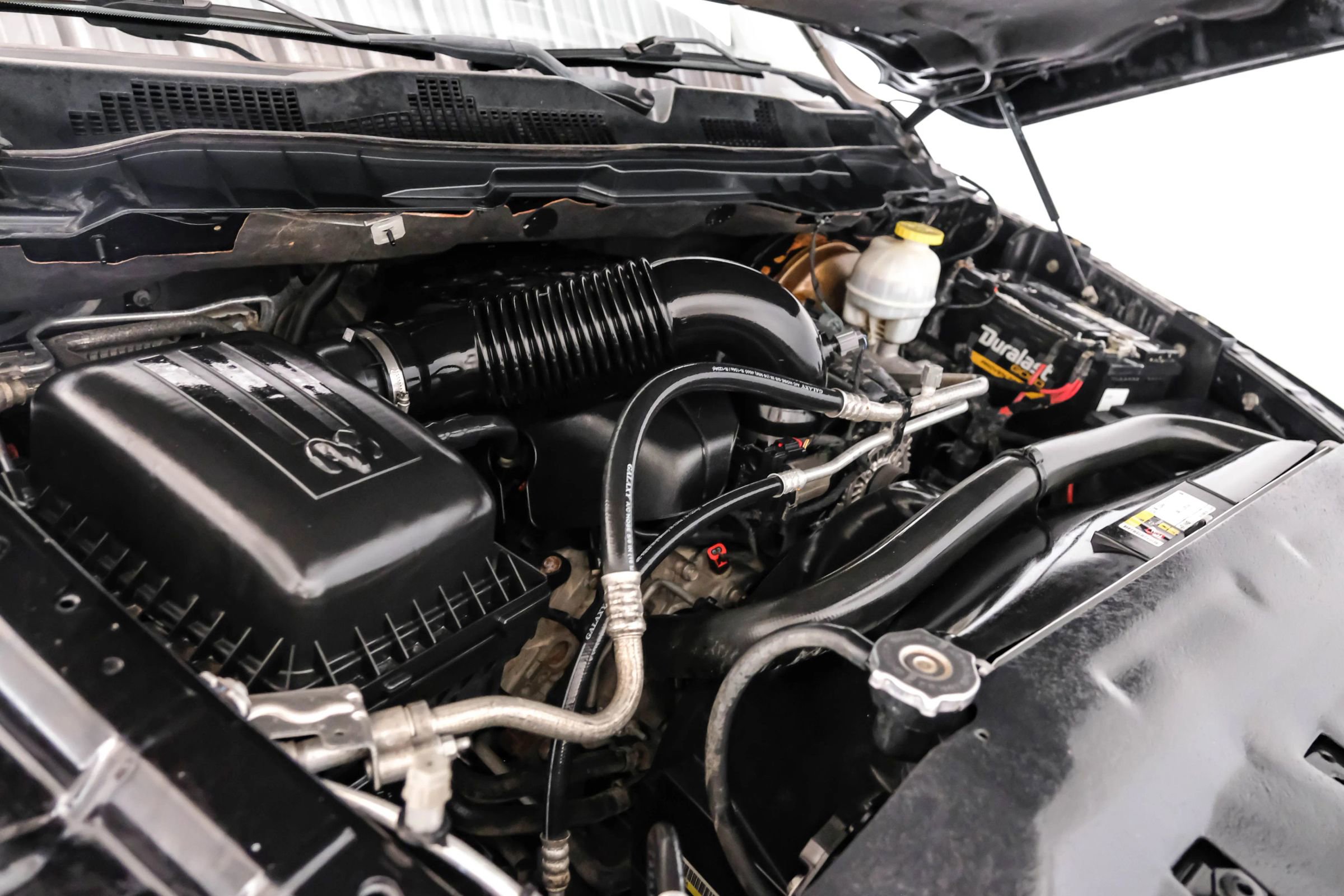 Used 2019 RAM 1500 Classic SLT image 47