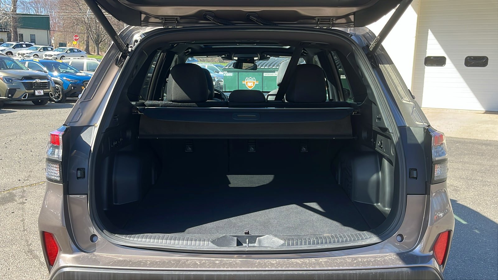 Certified 2025 Subaru Forester Premium AWD/4WD image 25