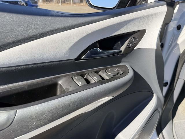Used 2019 Chevrolet Bolt LT image 2