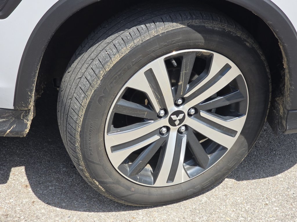 Used 2024 Mitsubishi Outlander Sport ES AWD/4WD image 11