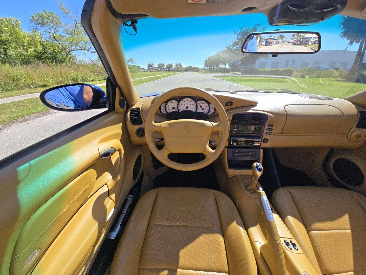 Used 2000 Porsche 911 Carrera image 15