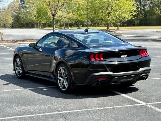 Used 2025 Ford Mustang GT Premium image 5