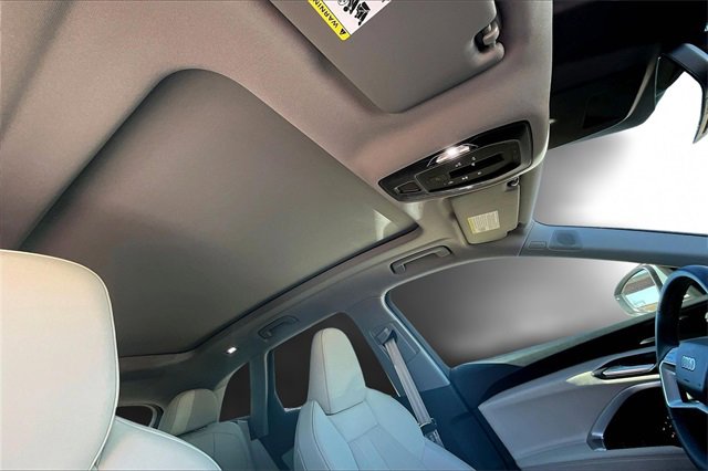 Used 2025 Audi Q5 Premium Plus w/ Premium Plus image 17