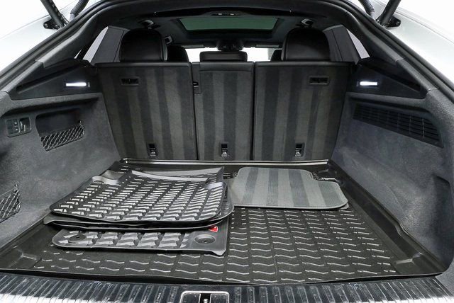 Used 2023 Audi SQ8 Prestige w/ Prestige Package image 28